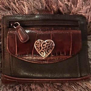 Brighton Bifold leather woman’s wallet. Burgundy.